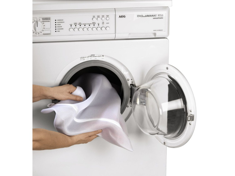 Gehe zu Vollbildansicht: Xavax Wäschenetz, für Waschmaschine, mit Reißverschluss, mit 3kg Fassungsvermögen - Bild 5