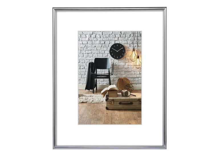 Gehe zu Vollbildansicht: Hama Kunststoffrahmen Sevilla, Silbermatt, Polystyrol, 21 x 29,7 cm, DIN A4 - Bild 1