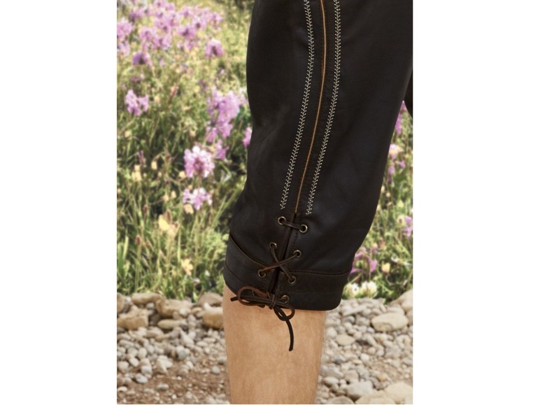 Gehe zu Vollbildansicht: LIVERGY® Lederhose Herren, in Capri-Länge, mit verstellbaren Hosenträgern, aus Rindsleder - Bild 2