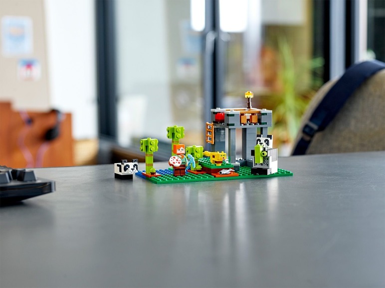 Gehe zu Vollbildansicht: Lego Minecraft LEGO® Minecraft™ 21158 »Der Panda-Kindergarten« - Bild 6