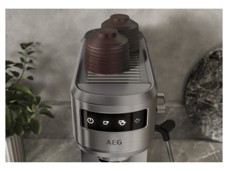 AEG Gourmet W 6 Espresso 1350 Siebträgermaschine »EC6-1-6ST«