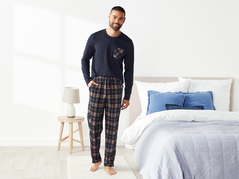 Gehe zu Vollbildansicht: LIVERGY® Herren Pyjama mit seitlichen Eingrifftaschen - Bild 8