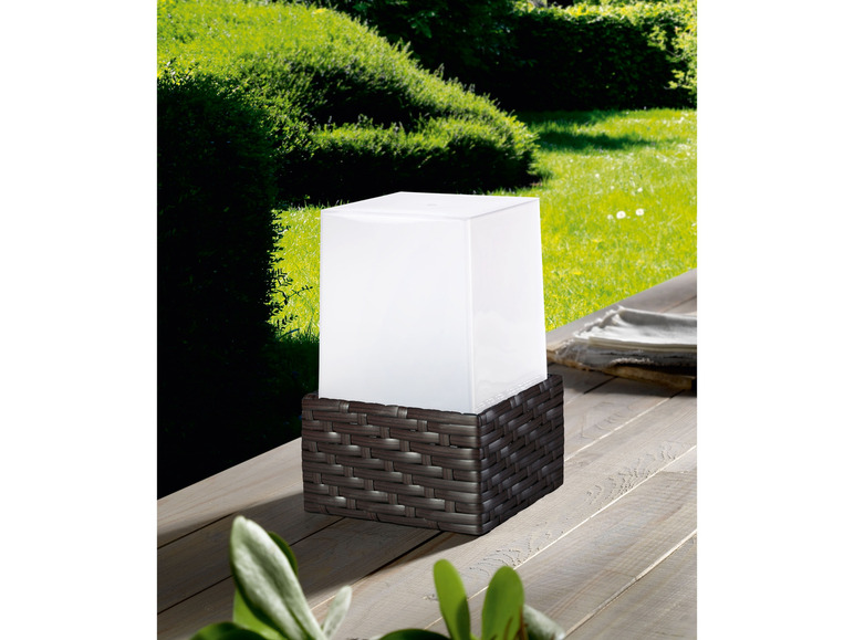 Gehe zu Vollbildansicht: LIVARNO home LED Solarleuchte, aus Rattan, 1er / 2er Set - Bild 6