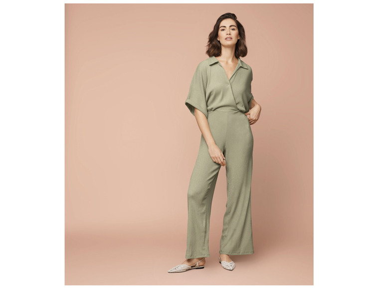 Gehe zu Vollbildansicht: esmara® Damen Jumpsuit, mit Ärmeln in Krempeloptik - Bild 3