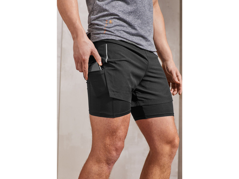 Gehe zu Vollbildansicht: CRIVIT Herren Funktionsshorts mit Handytasche - Bild 13