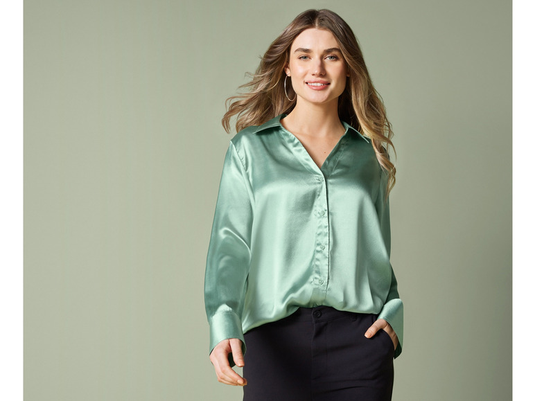 Gehe zu Vollbildansicht: esmara® Damen Satin-Bluse mit Kentkragen - Bild 3