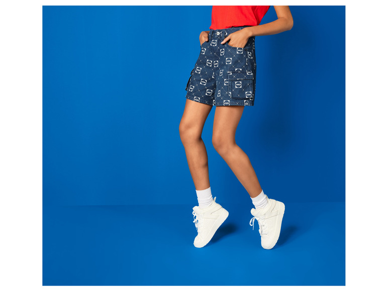 Gehe zu Vollbildansicht: esmara® Damen Jeansshorts mit Lidl-Print - Bild 6