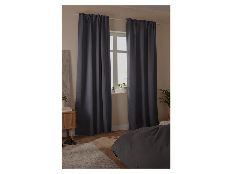 Gehe zu Vollbildansicht: LIVARNO home Blackout-Vorhangschal-Set, 2-teilig, 135 x 254 cm - Bild 5