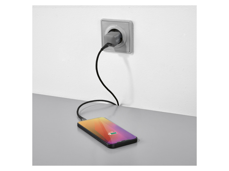 Gehe zu Vollbildansicht: TRONIC® Schnellladegerät Nano GaN, 45 W, USB-C - Bild 2