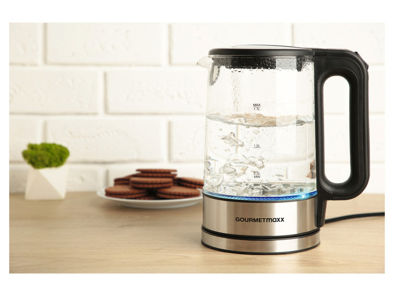 Gehe zu Vollbildansicht: GOURMETmaxx Glas-Wasserkocher, 1,7 l, kabellos, LED - Bild 2