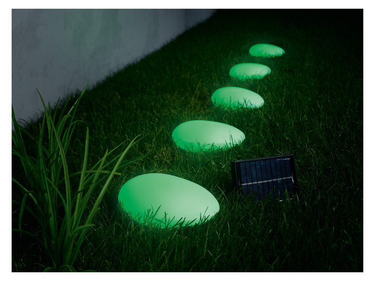 Gehe zu Vollbildansicht: LIVARNO home LED Solar Bodenlichterkette, mit 5 Leuchten - Bild 28