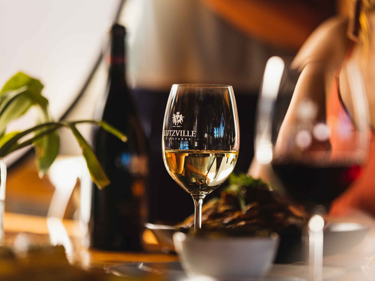 Gehe zu Vollbildansicht: Lutzville Vineyards Sauvignon Blanc South Africa trocken, Weißwein 2023 - Bild 6