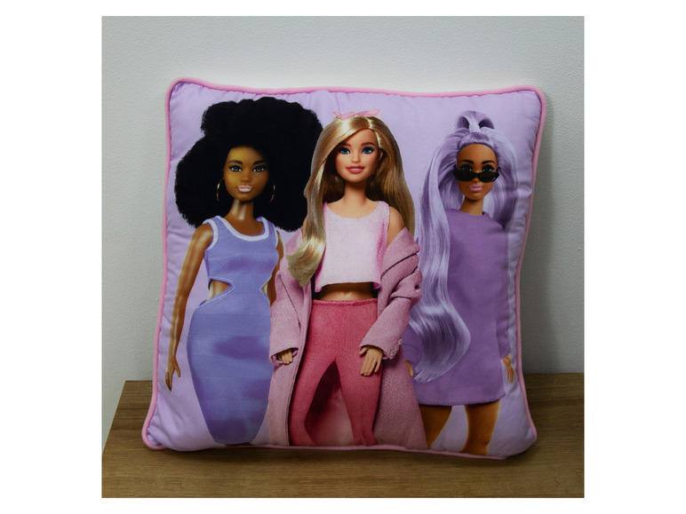 Gehe zu Vollbildansicht: Barbie Kinder Kuscheldecke mit Kissen, 100 x 150 cm - Bild 13