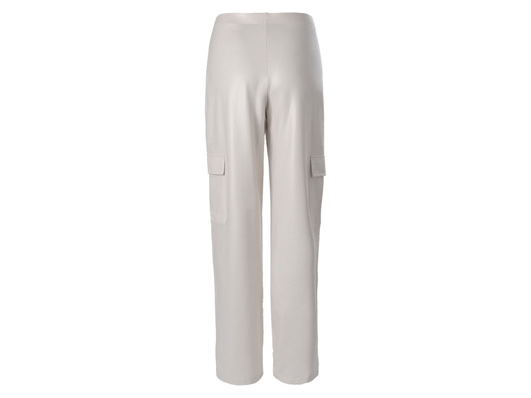 Gehe zu Vollbildansicht: esmara® Damen Cargohose mit Satin-Effekt, beige - Bild 3