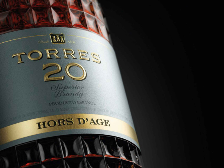 Gehe zu Vollbildansicht: TORRES 20 Jahre Hors d'Age Superior Brandy mit Geschenkbox 40% Vol - Bild 3