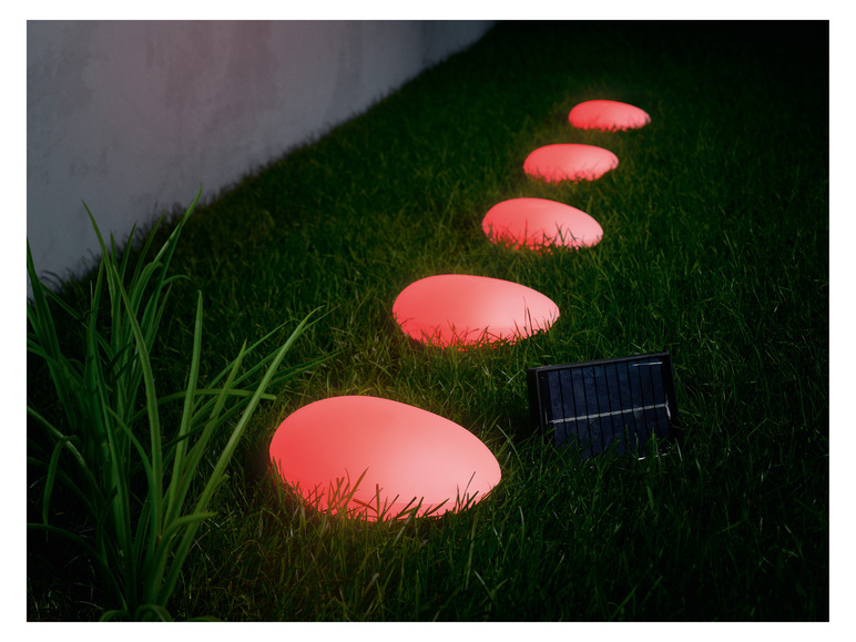 Gehe zu Vollbildansicht: LIVARNO home LED Solar Bodenlichterkette, mit 5 Leuchten - Bild 29