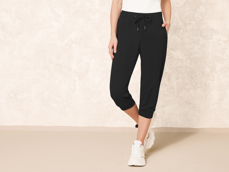 Gehe zu Vollbildansicht: esmara® Damen Caprihose mit hohem Baumwollanteil - Bild 3