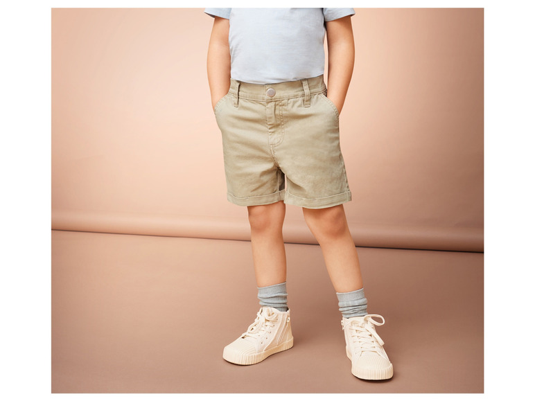 Gehe zu Vollbildansicht: lupilu® Kleikinder Jungen Chino-Shorts mit hohem Baumwollanteil - Bild 3