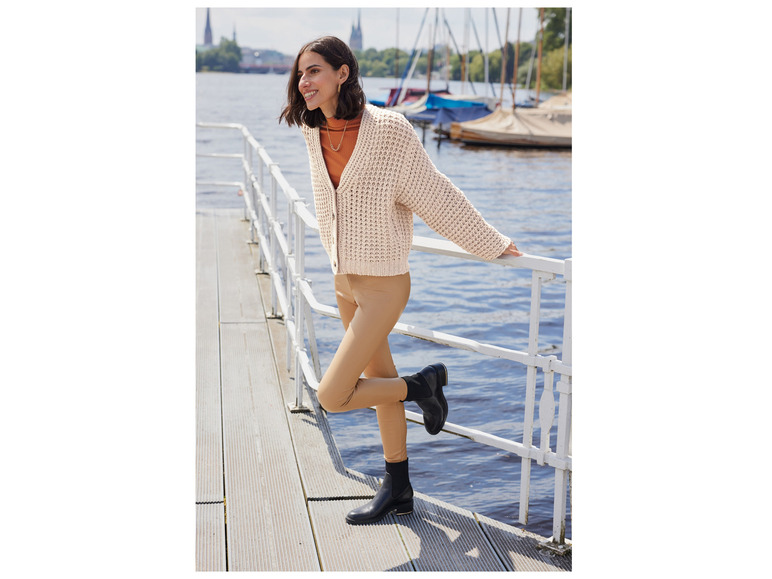 Gehe zu Vollbildansicht: esmara® Damen Cardigan, in grobem Strukturstrick - Bild 5