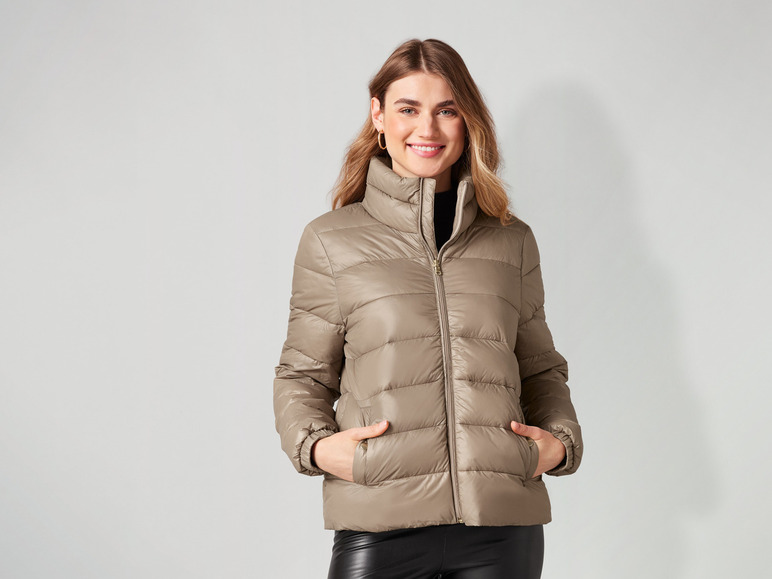 Gehe zu Vollbildansicht: esmara® Damen Lightweight-Jacke, windabweisend - Bild 3