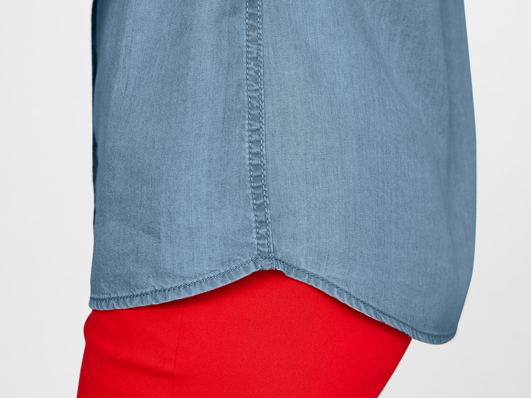 Gehe zu Vollbildansicht: esmara® Damen Bluse, im Denim-Look - Bild 9