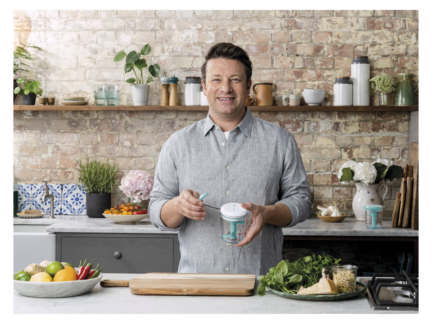 Tefal & 4… Essentials Shaker, Kitchen Chop Jamie Oliver
