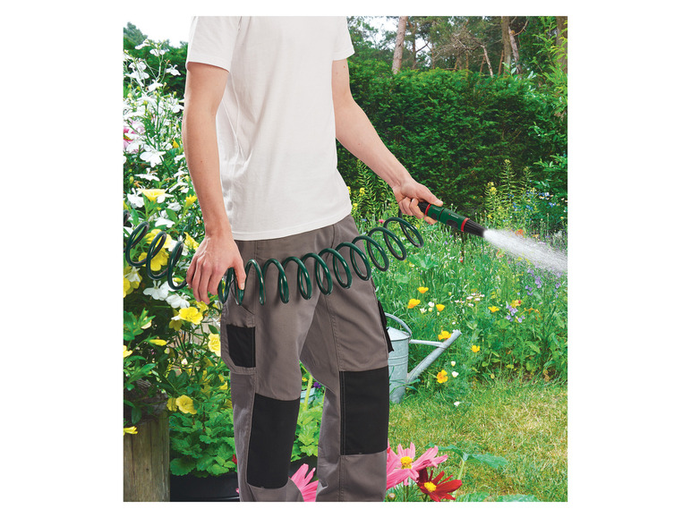 Gehe zu Vollbildansicht: PARKSIDE® Spiralschlauch-Set, mit Gartenspritze und Wandhalterung - Bild 2
